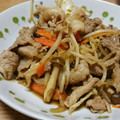 mayuna50's cooksnap of when they made 手抜きすぎ！生姜焼きのたれで野菜炒め.