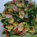 コロタ33's cooksnap of when they made 小松菜と玉子のオイスターソース炒め.