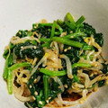 riea1130's cooksnap of when they made ほうれん草ともやしの胡麻和え.
