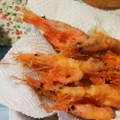 まろぼん's cooksnap of when they made 頭まで食べて〜★サクサク簡単海老から揚げ.