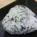 ちぃ兄やん's cooksnap of when they made 大葉と赤紫蘇のさわやか、おにぎり.