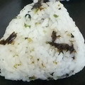 ちぃ兄やん's cooksnap of when they made 野沢菜と海苔の佃煮のおにぎり.