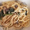 ゆりむす's cooksnap of when they made ほうれん草としめじのクリームスパゲティ.
