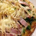 20070825's cooksnap of when they made ねぎたっぷり☆きのこの味噌ピザ.