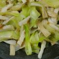 ちびっことんとん's cooksnap of when they made 節約うま！ブロッコリーの茎のカニかま炒め.