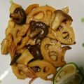 toystar's cooksnap of when they made レンコンとキノコの炒め物.