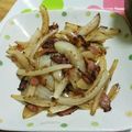 いっしぃ♪'s cooksnap of when they made 玉ねぎベーコンのバター炒め.