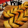 ＠うみ's cooksnap of when they made 抹茶と紅芋のツイストパンの作り方.