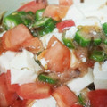 まきーこー's cooksnap of when they made オクラとトマトと豆腐の和風サラダ.