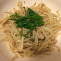 ヴィーナスけい's cooksnap of when they made ツナマヨもやしの焦がしガーリック.