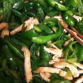 yukoahi's cooksnap of when they made 優しい味★油揚げとピーマンの煮びたし.