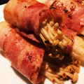 AsukA1025's cooksnap of when they made ☆簡単！エノキのベーコン巻き☆.