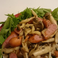 にすちる's cooksnap of when they made ☆ソーセージとシメジと水菜のサラダ.