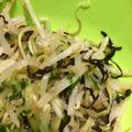 ごま３しお３'s cooksnap of when they made 【簡単】もやしのナムル【ズボラ料理】.