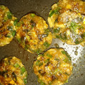 phnanzu's cooksnap of when they made 残った餃子の具で ～のり巻き照り焼き～.