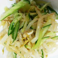 ぺこ結's cooksnap of when they made ぱぱっと簡単 もやしときゅうりのナムル.