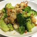 らんち☆'s cooksnap of when they made ブロッコリーの茎とホタテのバター醤油炒め.