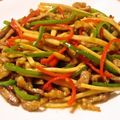 クック2RWEFX☆'s cooksnap of when they made 野菜たっぷりチンジャオロース.