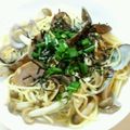 美味しい嬉しい's cooksnap of when they made あさりとしめじのボンゴレビアンコ.