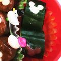 dragon1227's cooksnap of when they made 写真つき！きゅうりの飾り切り　キャラ弁に.