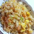 かめとうめ's cooksnap of when they made 簡単美味しい♪さけと卵のチャーハン♪.