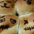 runananana's cooksnap of when they made 超簡単！家にあるものでパンに顔を描く方法.