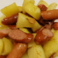 まいゆーママ's cooksnap of when they made じゃがいもとウインナーのカレー炒め.