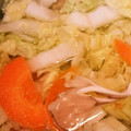 580azu130's cooksnap of when they made 簡単　朝食　白菜　舞茸　油揚げの　味噌汁.