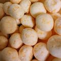 ちっち1歳's cooksnap of when they made 簡単！材料3つ♪当り･_･付き卵ボーロ.