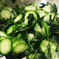 nori388's cooksnap of when they made 胡瓜とわかめの酢の物(かか和え)妊娠中☆.