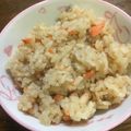 もも０４０５'s cooksnap of when they made 甘塩鮭の炊き込みごはん.