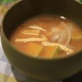 ぽっぽぺぺ's cooksnap of when they made 味噌汁⑨かぼちゃ・玉葱・油揚.