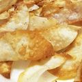 ☆コルリカ★'s cooksnap of when they made 簡単すぎるおつまみ❀餃子の皮チップス♪.