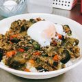 クック76B069☆'s cooksnap of when they made 温玉麻婆茄子丼.