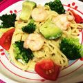 いちゅたそ's cooksnap of when they made 海老とアボカドとブロッコリーの豆乳パスタ.