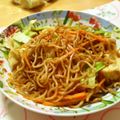 komutatata's cooksnap of when they made ハンバーグのソースのリメイク焼きそば.