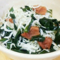 みっくママ's cooksnap of when they made 簡単速攻☆しらすとワカメ梅炒め☆.