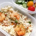 さっくん食堂's cooksnap of when they made 炊飯器で海老ピラフ.