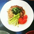 うめちえ's cooksnap of when they made たっぷり大葉のつくねバーグ.