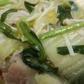 PaoPaoPon's cooksnap of when they made 白菜と豚肉の豆板醤煮込み鍋♡.