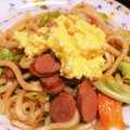 ちっち★'s cooksnap of when they made チーズとろ～りふわふわ卵の焼きうどん.