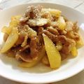 nasubeam's cooksnap of when they made 豚肉とじゃがいもの味噌マヨ炒め♪.