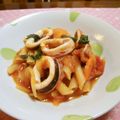 かえるぷりん's cooksnap of when they made イカのトマト煮 バジル風味.