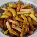 かなくんマミー's cooksnap of when they made 常備菜に！さつまいもとかまぼこのきんぴら.