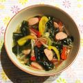 なつき☆ミ's cooksnap of when they made ダシダで、具沢山のわかめスープ.