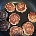 akubi0903's cooksnap of when they made 秋刀魚と豆腐の生姜照り焼きハンバーグ.