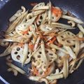 クックS31G7A☆'s cooksnap of when they made ごぼうとレンコンのきんぴら.