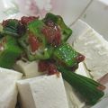 umemodoki's cooksnap of when they made おくら＆梅＆鰹節☆たたいてのせて.