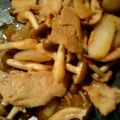 クックNOE996☆'s cooksnap of when they made 豚肉としめじの豆板醤炒め.