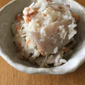 temchan's cooksnap of when they made 秋の炊き込み♫鮭とれんこんのレンジおこわ.
